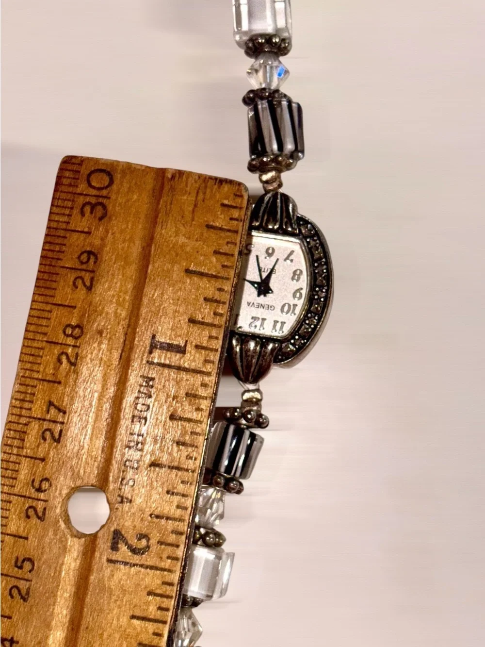 Vtg Geneva Elite #368 Women's Watch w/ Silver-tone Marcasite Bezel Bracelet Band